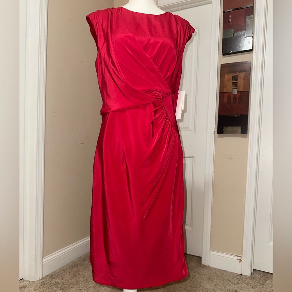 Adrianne Papell Elegant Red draped Women's Dress